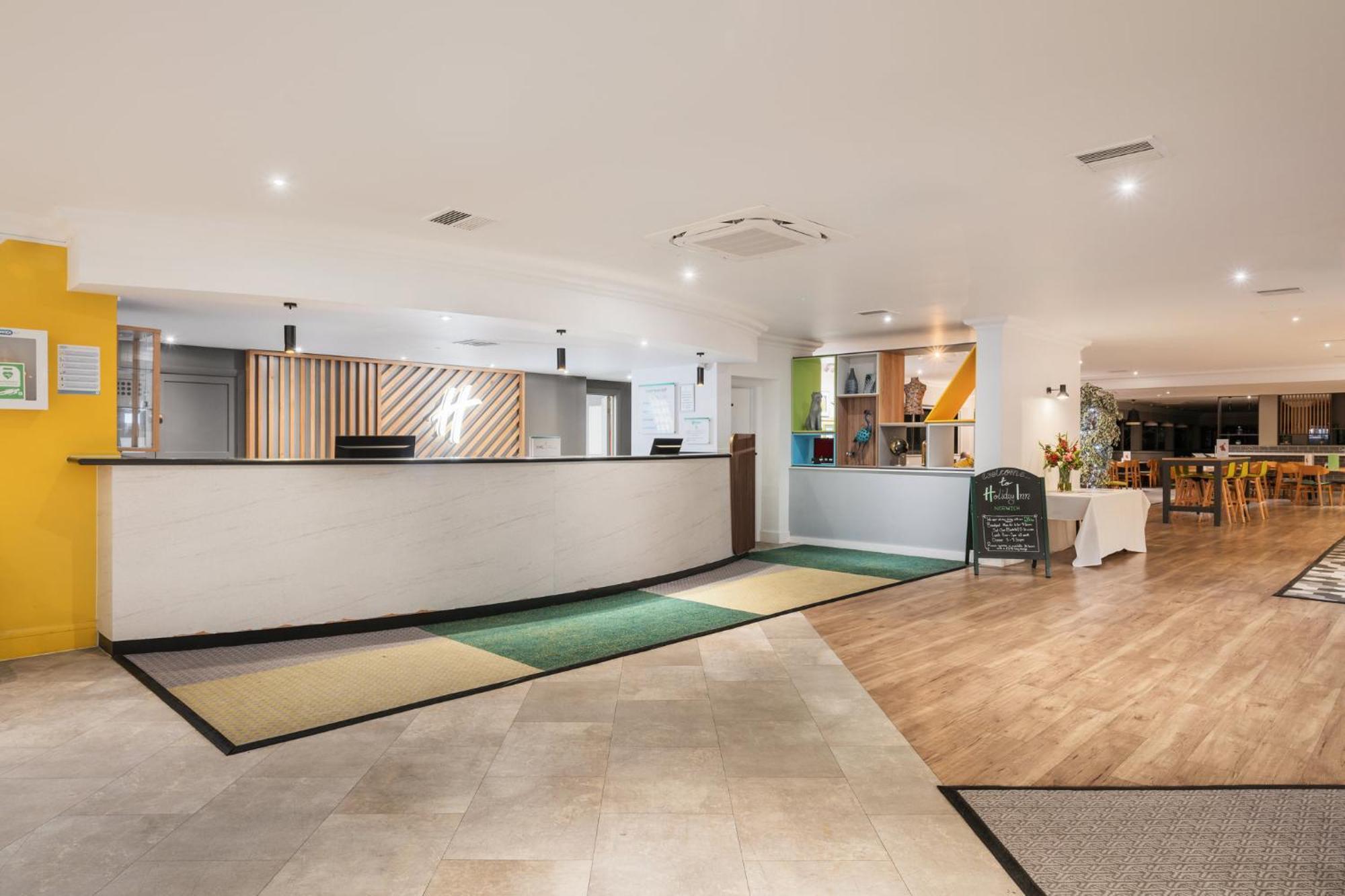Holiday Inn Norwich, Ipswich Road, an IHG Hotel Exterior foto
